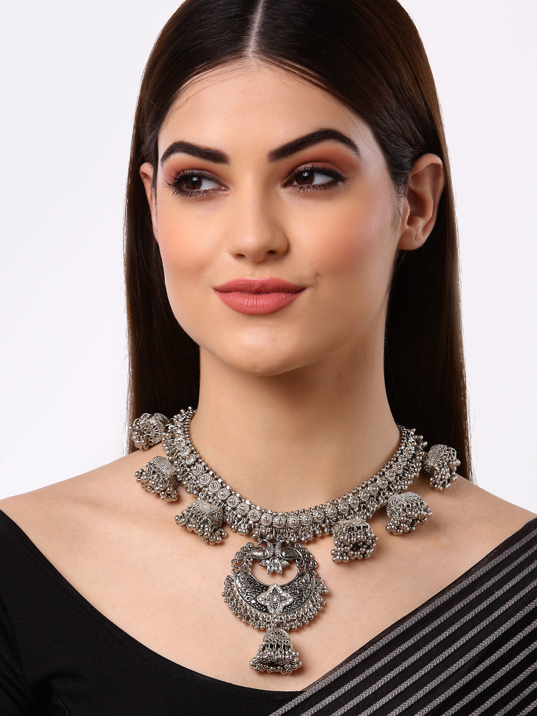Arrabi Metallic Oxidised Necklace (30 cm)