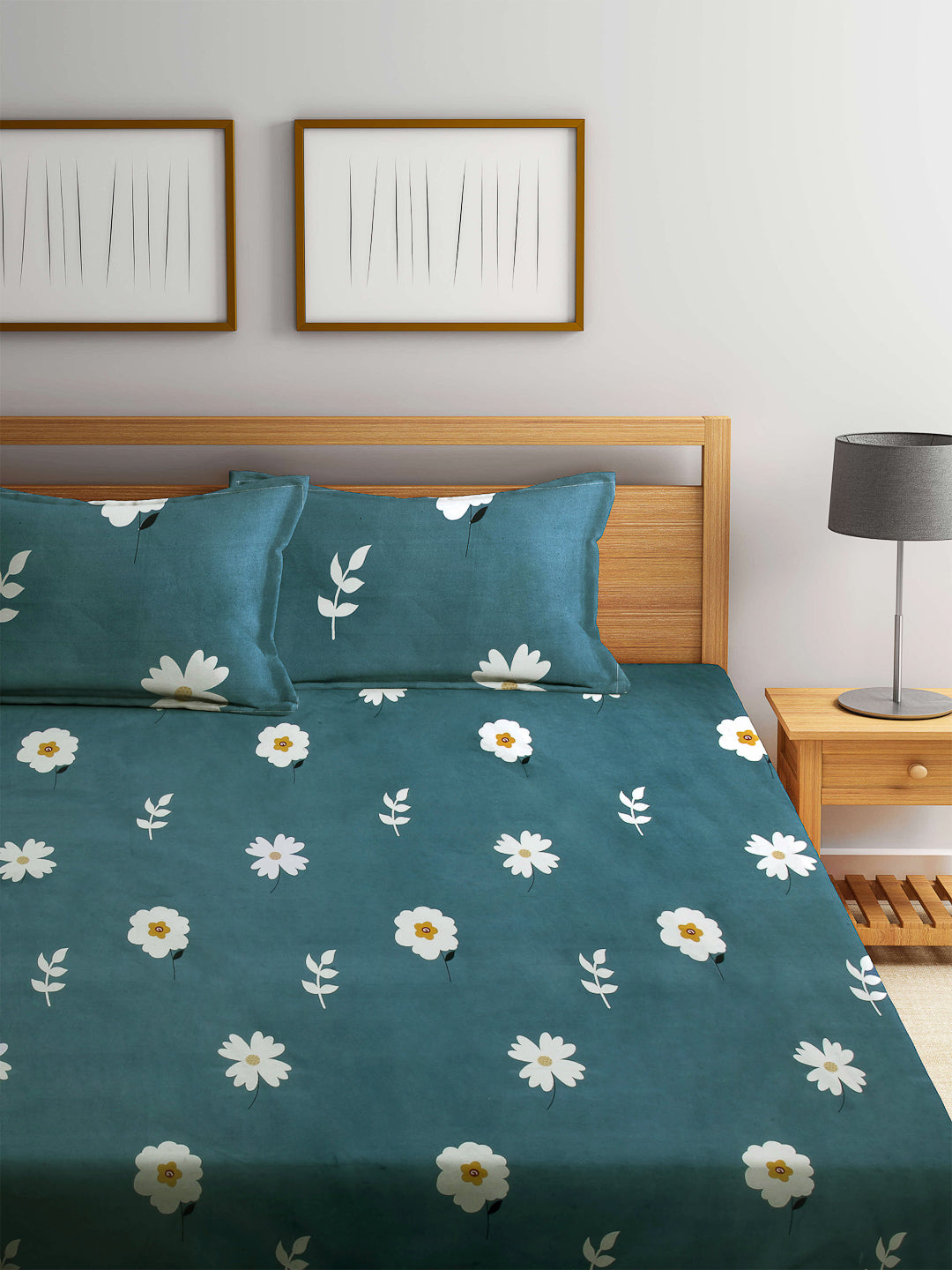 ARRABI® Super King Size Bedsheet with Two Pillow Covers (270 x 260 cm)
