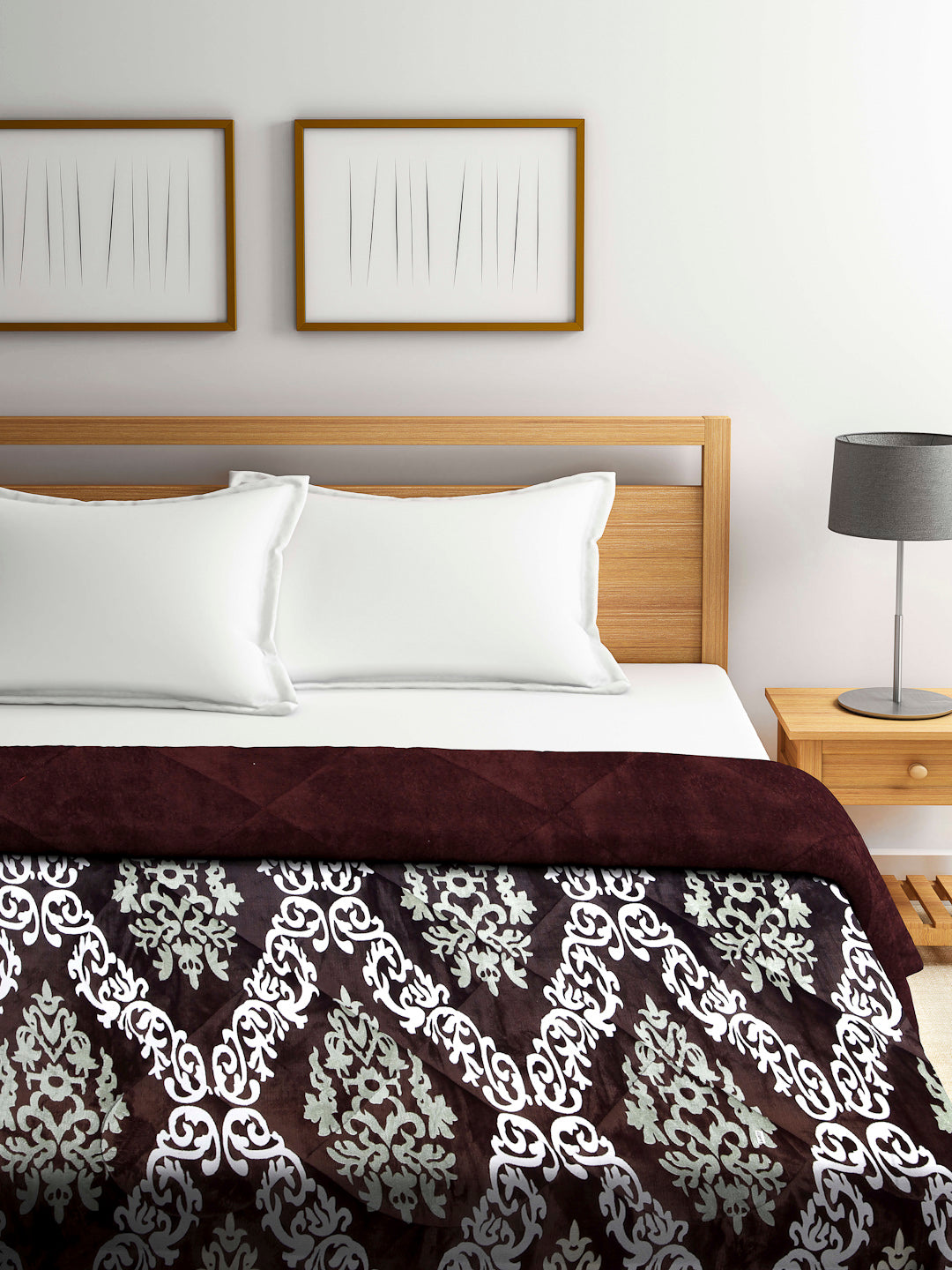 Arrabi Multi Indian Polyester King Size Double Quilt (220 X 210 cm)