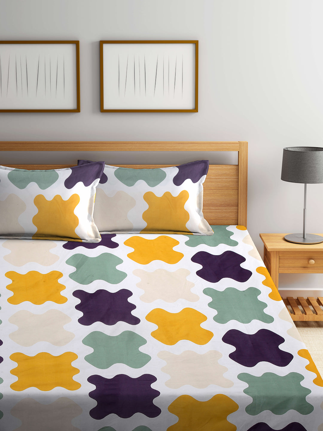 Arrabi Multi Abstract TC Cotton Blend King Size Fitted Bedsheet with 2 Pillow Covers (250 X 215 Cm )