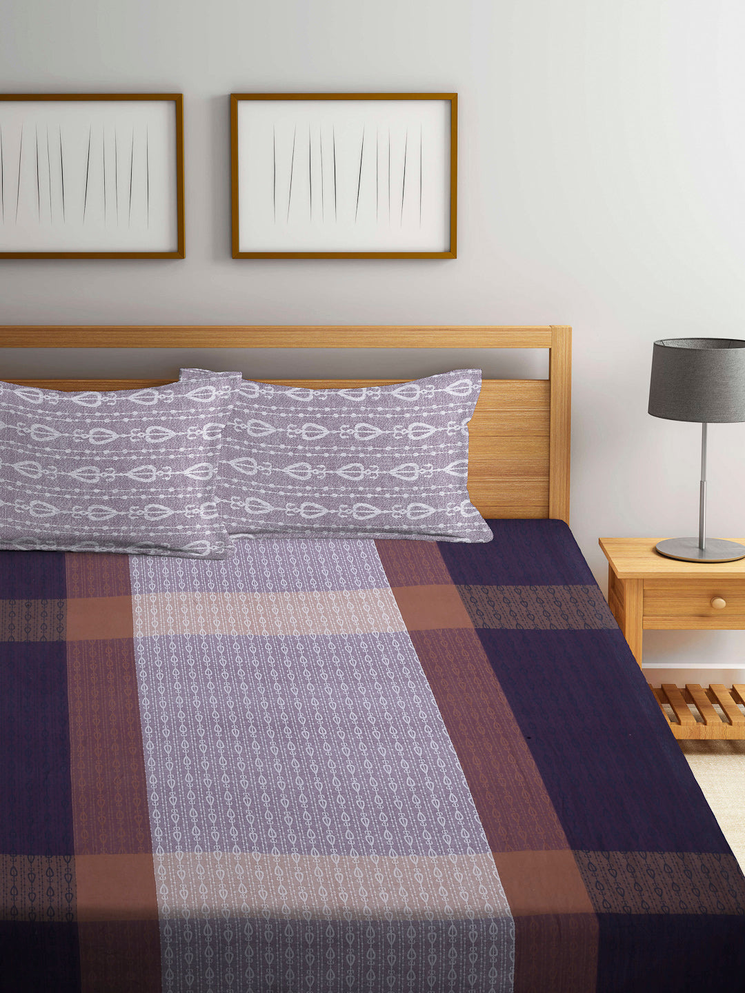 Arrabi Multi Indian Handwoven Cotton Super King Size Bedsheet with 2 Pillow Covers (270 X 260 cm)