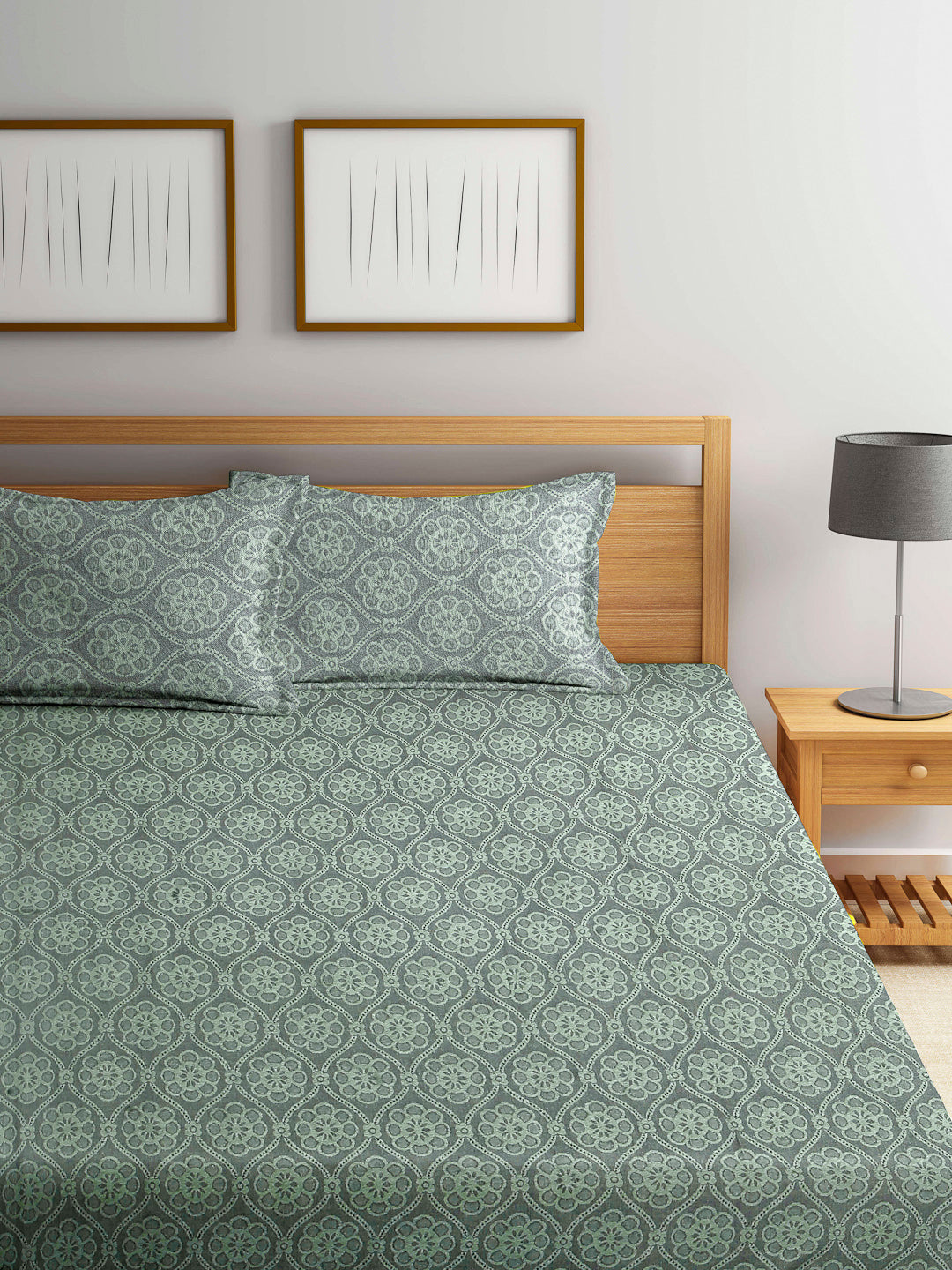 Arrabi Grey Indian Handwoven Cotton King Size Bedsheet with 2 Pillow Covers (260 X 230 cm)