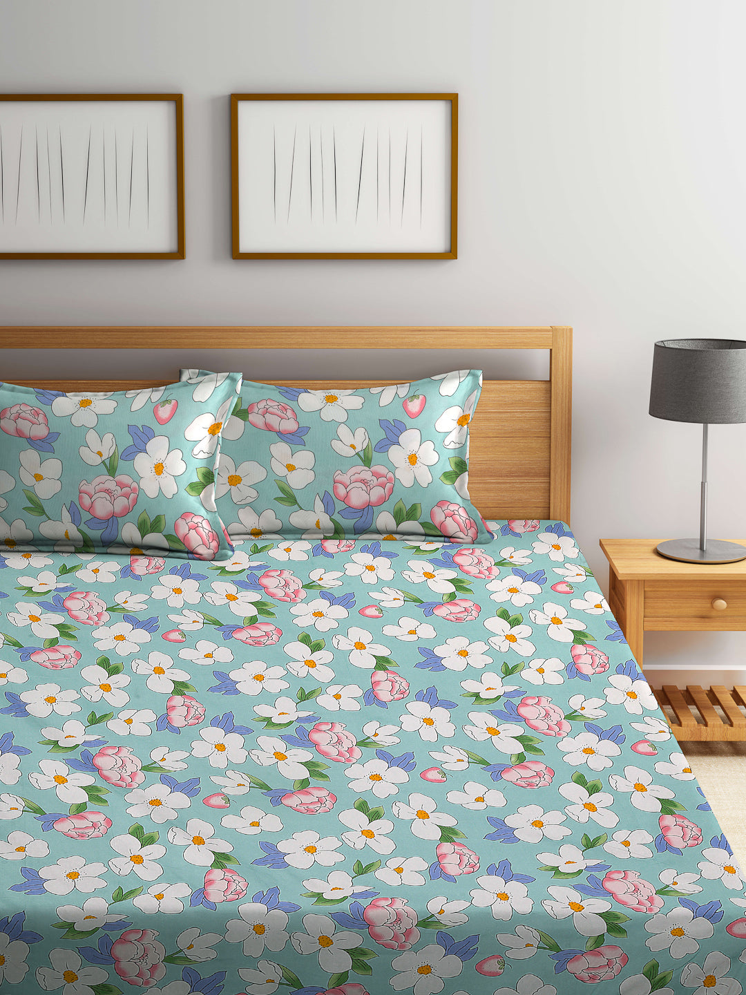 Arrabi Blue Floral TC Cotton Blend King Size Bedsheet with 2 Pillow Covers (250 X 215 cm)