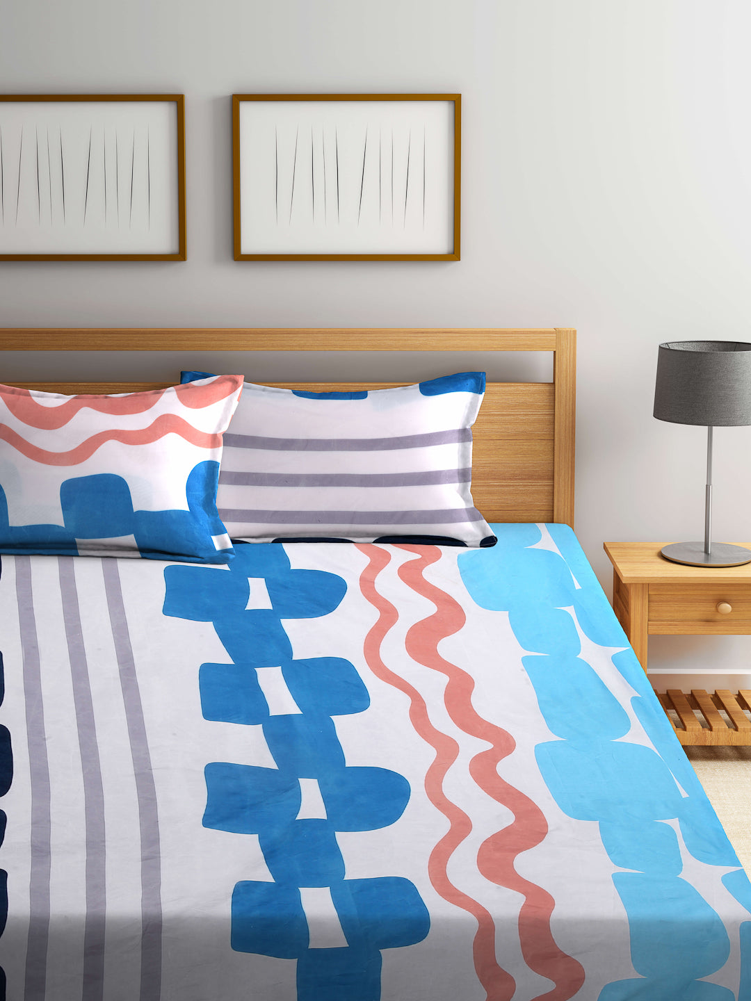 Arrabi Multi Abstract TC Cotton Blend King Size Fitted Bedsheet with 2 Pillow Covers (250 X 215 Cm )