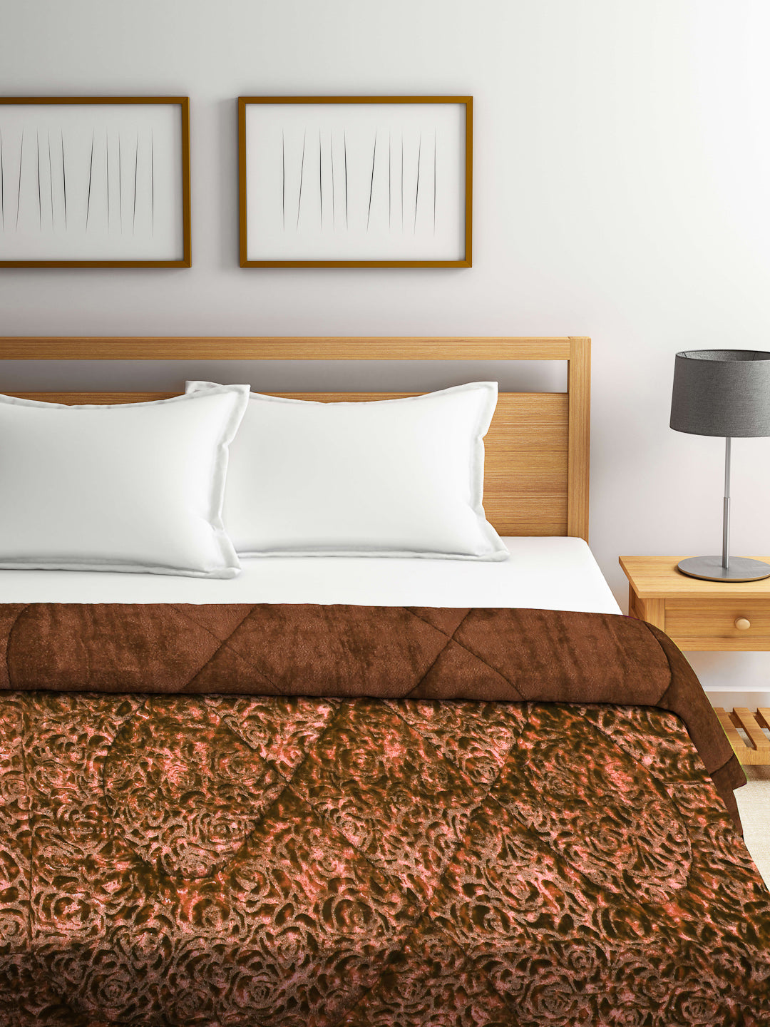 Arrabi Brown Floral Polyester King Size 950 GSM Double Quilt (240 X 210 cm)