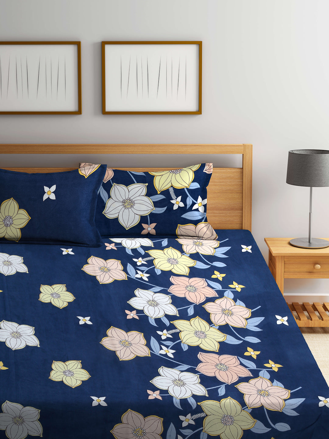 Arrabi Blue Floral TC Cotton Blend King Size Bedsheet with 2 Pillow Covers (250 X 220 cm)