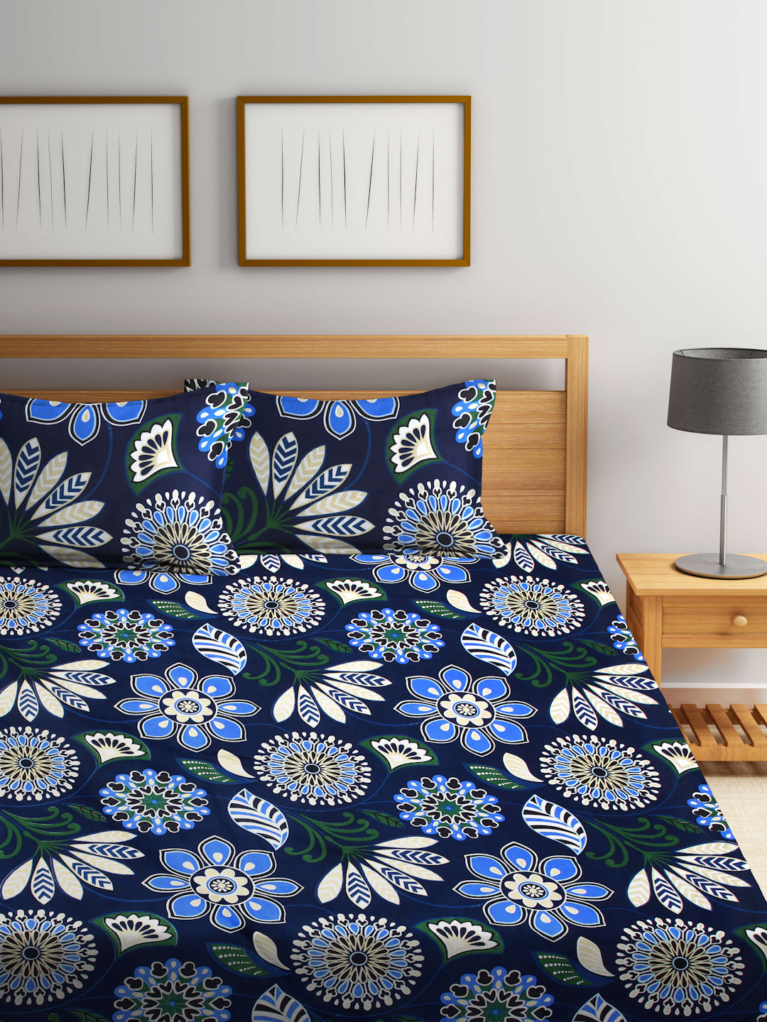 Arrabi Blue Floral TC Cotton Blend King Size Bedsheet with 2 Pillow Covers (250 X 215 cm)