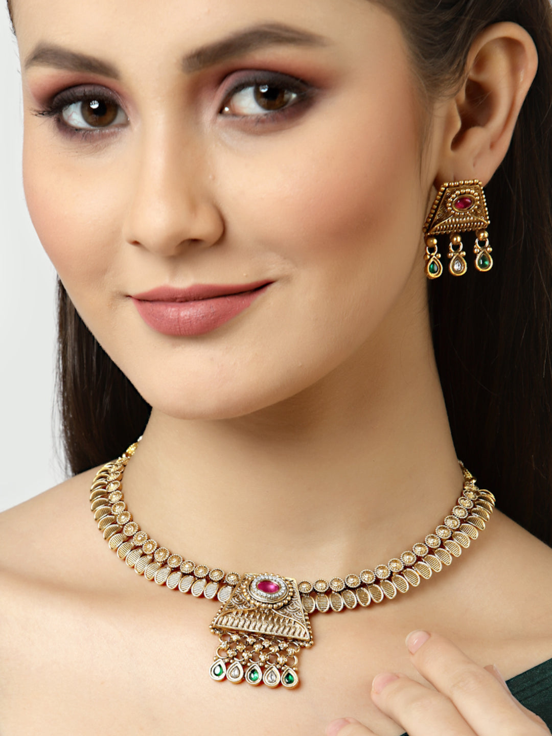 Arrabi Gold Handcrafted Jewellery Set with 2 Earrings(30 cm)