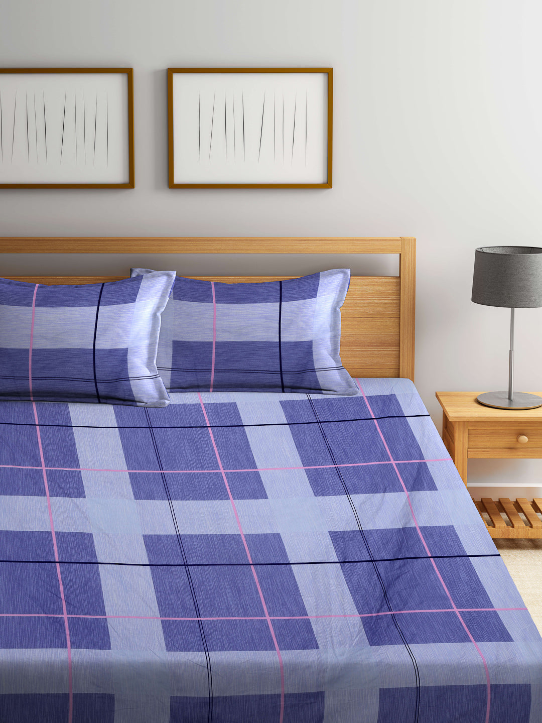 Arrabi Blue Geometric TC Cotton Blend King Size Bedsheet with 2 Pillow Covers (250 X 215 cm)