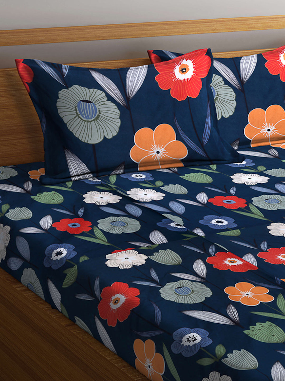 Arrabi Green Floral TC Cotton Blend King Size Bedsheet with 2 Pillow Covers (250 X 215 cm)