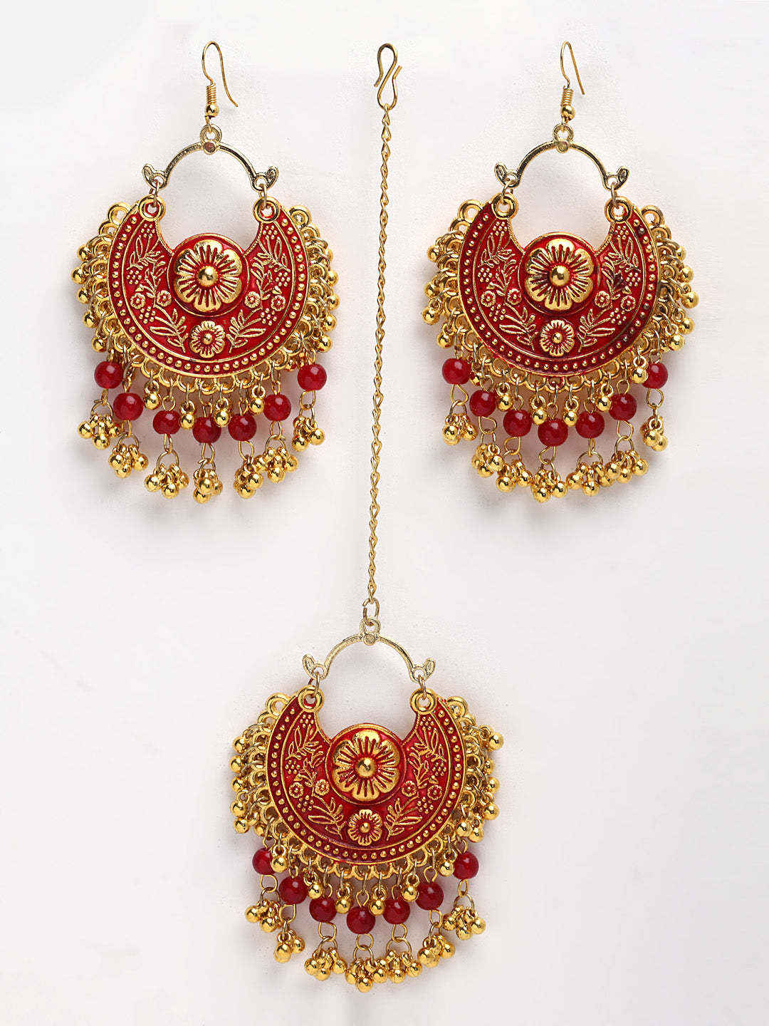 Arrabi Red Oxidised Kundan Studded Maang Tika & Earrings Set (17 cm)