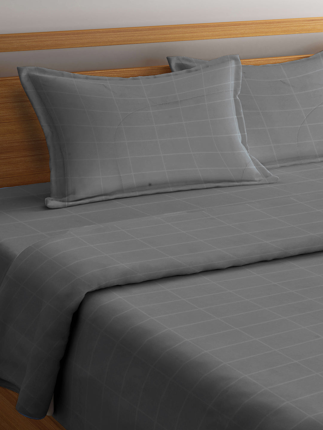 Arrabi Grey Check TC Cotton Blend Double Size Comforter Bedding Set with 2 Pillow Cover