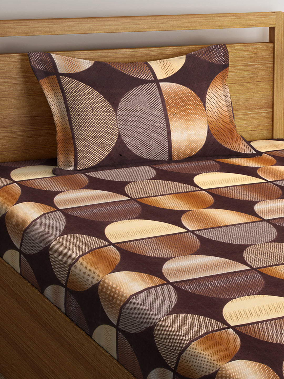 Arrabi Brown Geometric TC Cotton Blend Single Size Fitted Bedsheet with 1 Pillow Cover (220 X 150 cm)