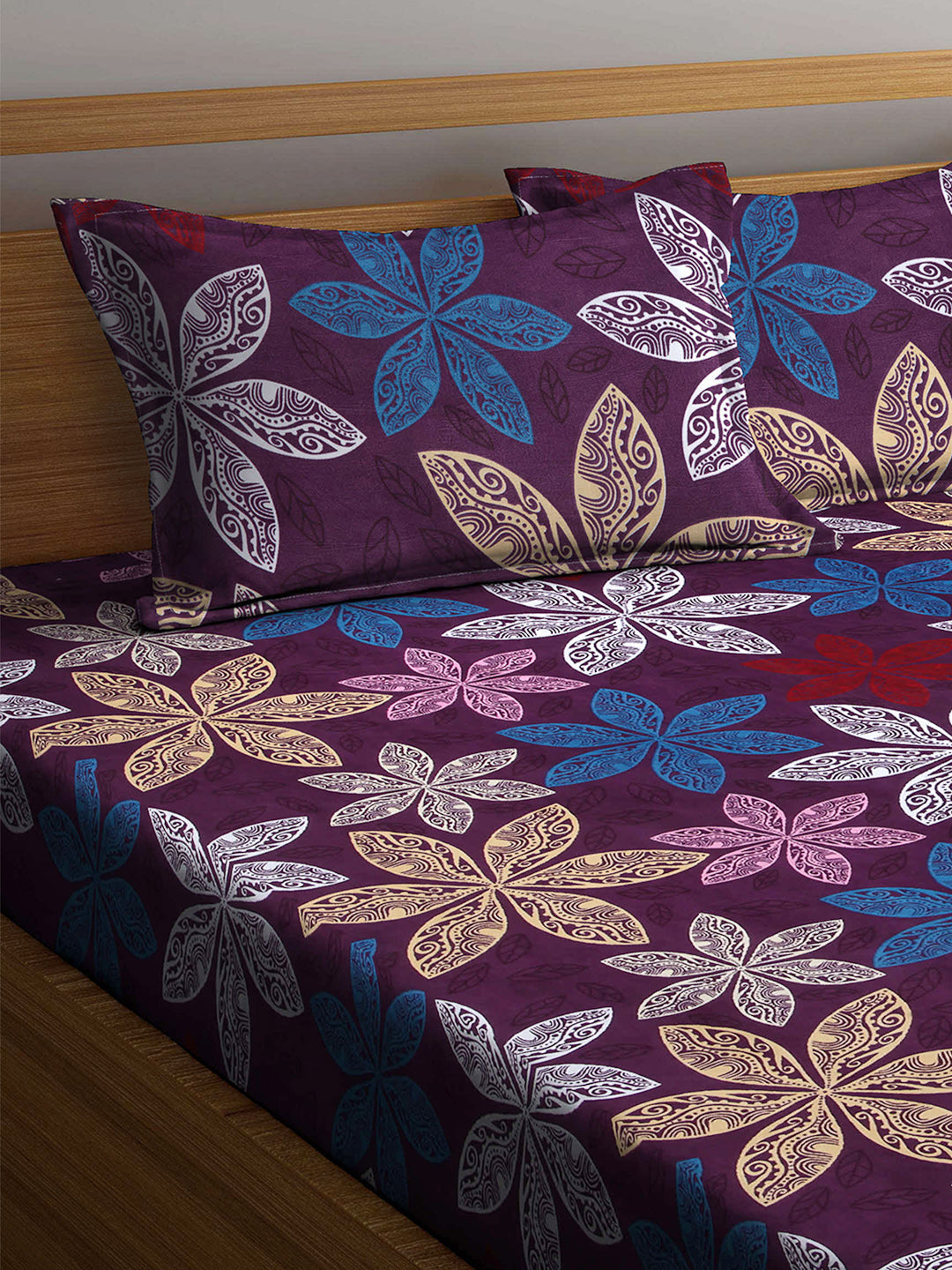 Arrabi Purple Floral TC Cotton Blend Double Size Fitted Bedsheet with 2 Pillow Covers (250 X 220 cm)