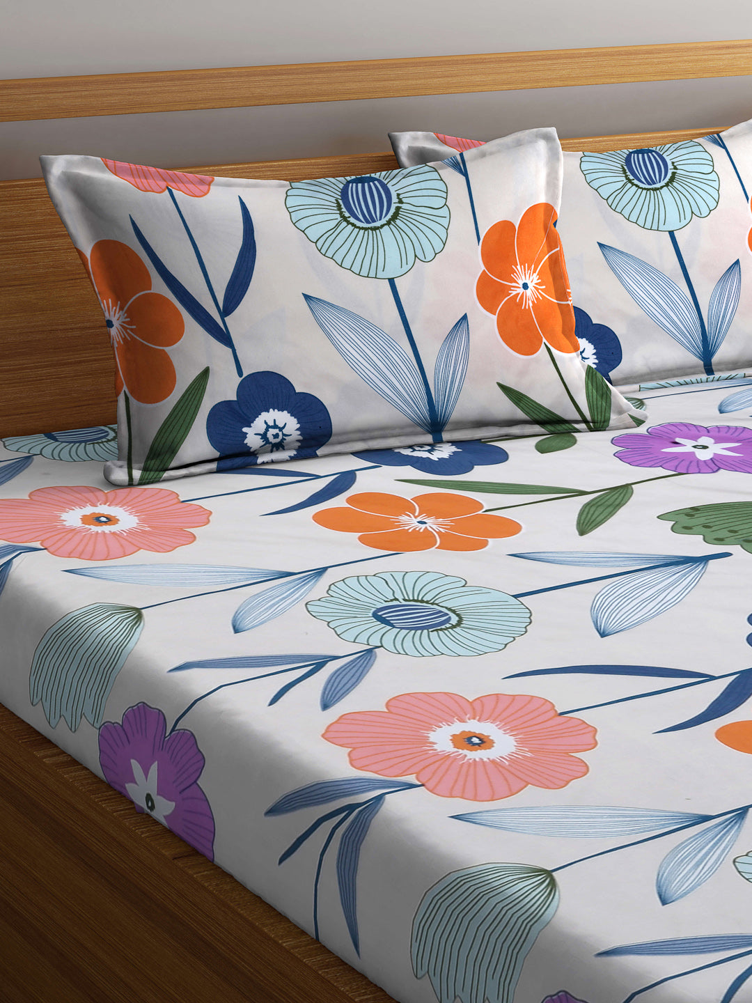 Arrabi Multi Floral TC Cotton Blend King Size Bedsheet with 2 Pillow Covers (250 X 215 cm)