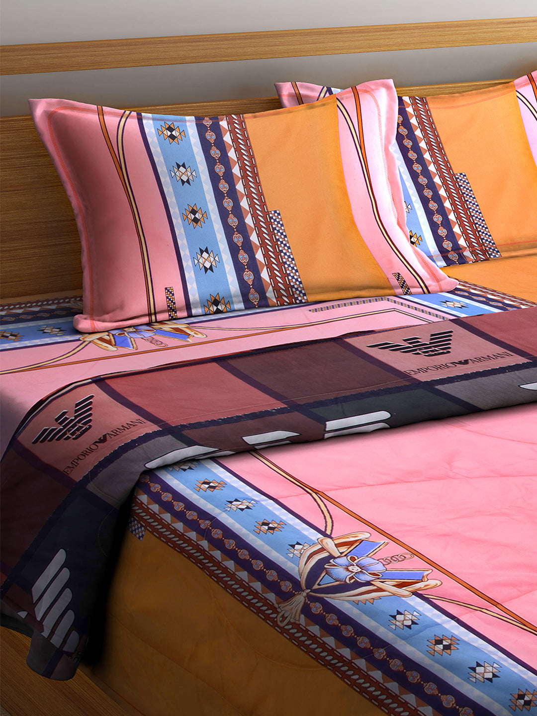 Arrabi Multi Horse Cotton Blend Double Size Comforter Bedding Set with 2 Pillow Cover (235 x 215 cm)