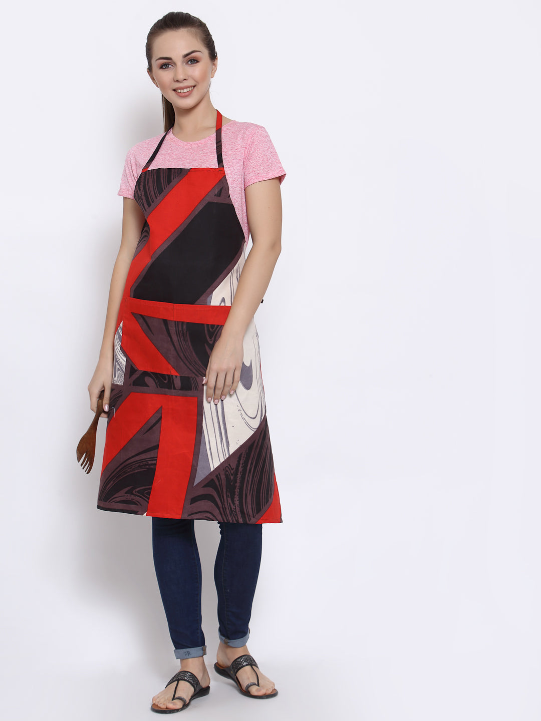 Arrabi Multi Graphic Cotton Blend Apron With 2 Patch Pocket (85 x 70 cm)