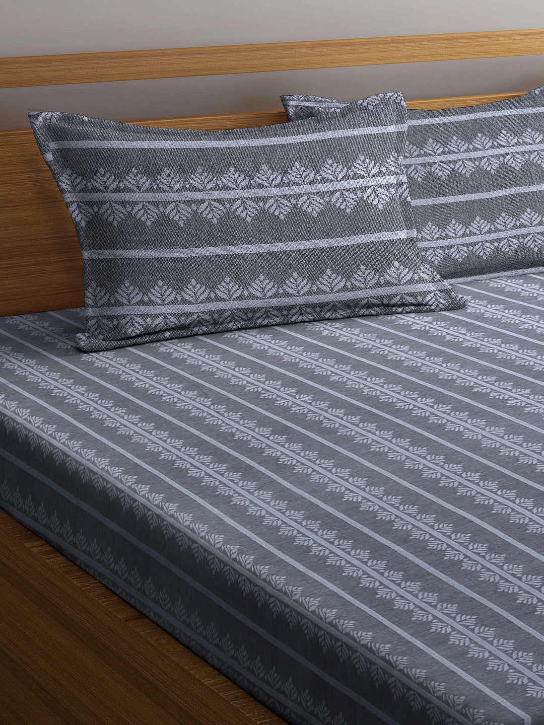Arrabi Grey Leaf Handwoven Cotton Super King Size Bedsheet with 2 Pillow Covers (270 X 270 cm)