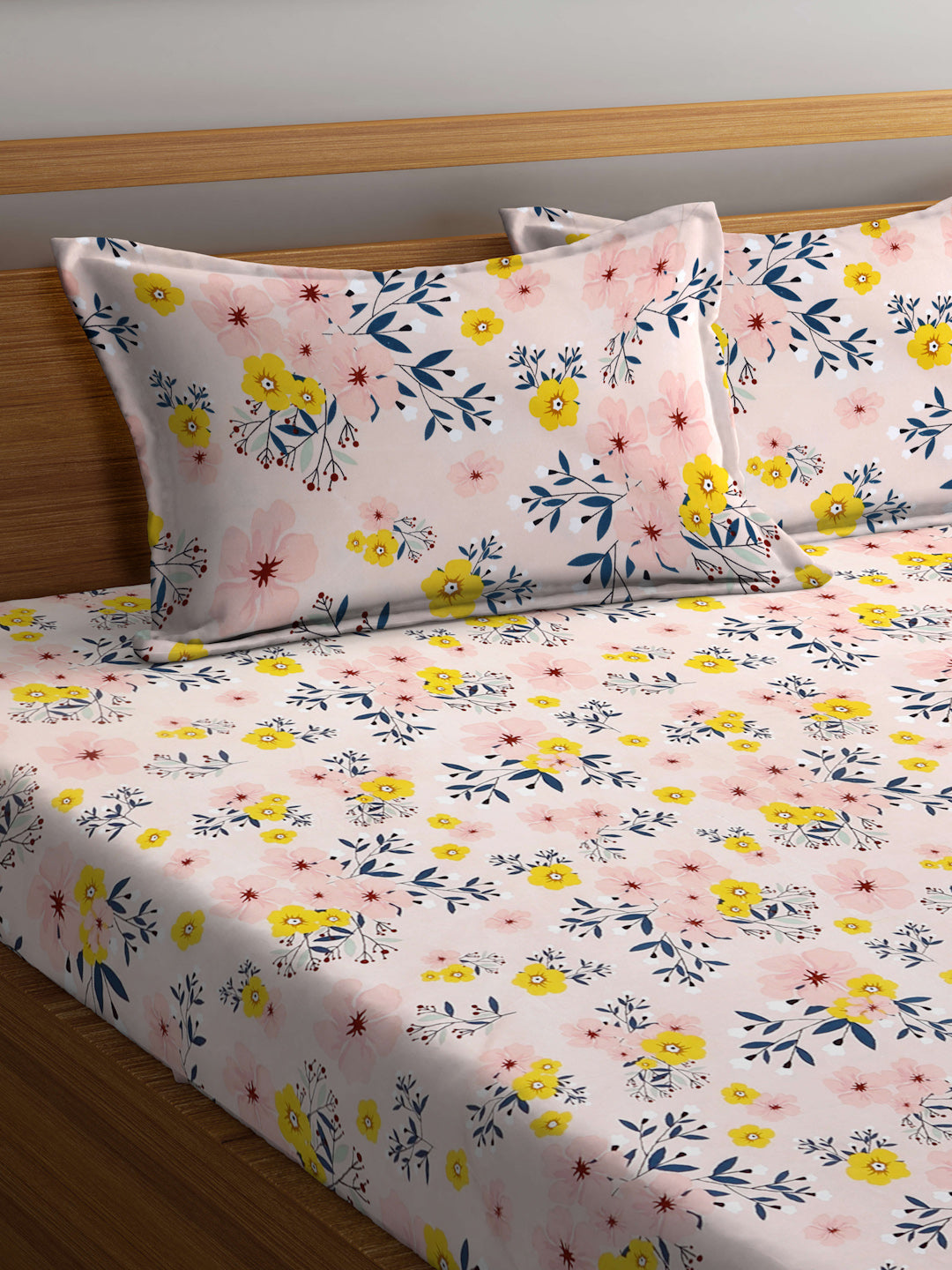 Arrabi Peach Leaf TC Cotton Blend Super King Size Fitted Bedsheet with 2 Pillow Covers(270 X 260 Cm )