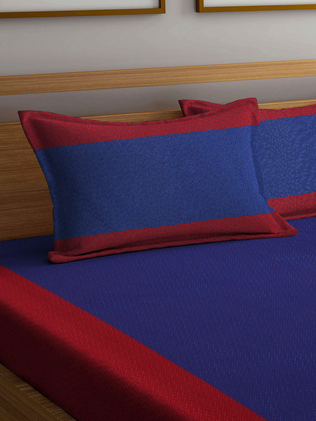 Arrabi Red Stripes Handwoven Cotton King Size Bedsheet with 2 Pillow Covers (260 X 230 cm)