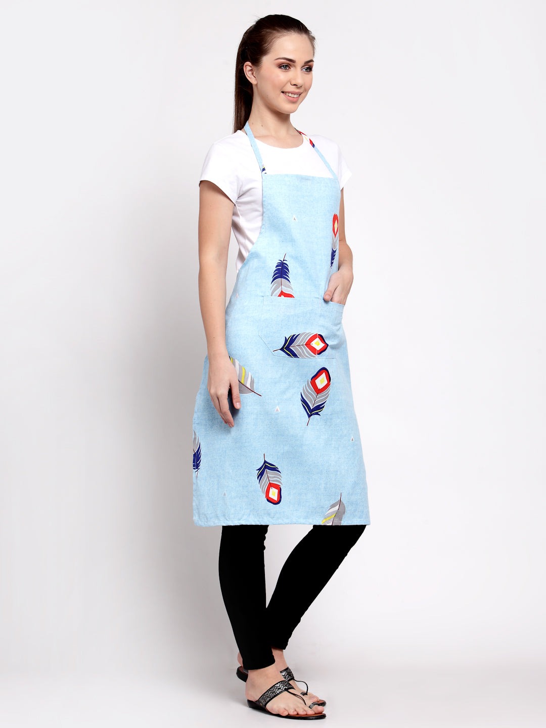 Arrabi Blue Leaf Cotton Blend Apron With 2 Patch Pocket (85 x 70 cm)