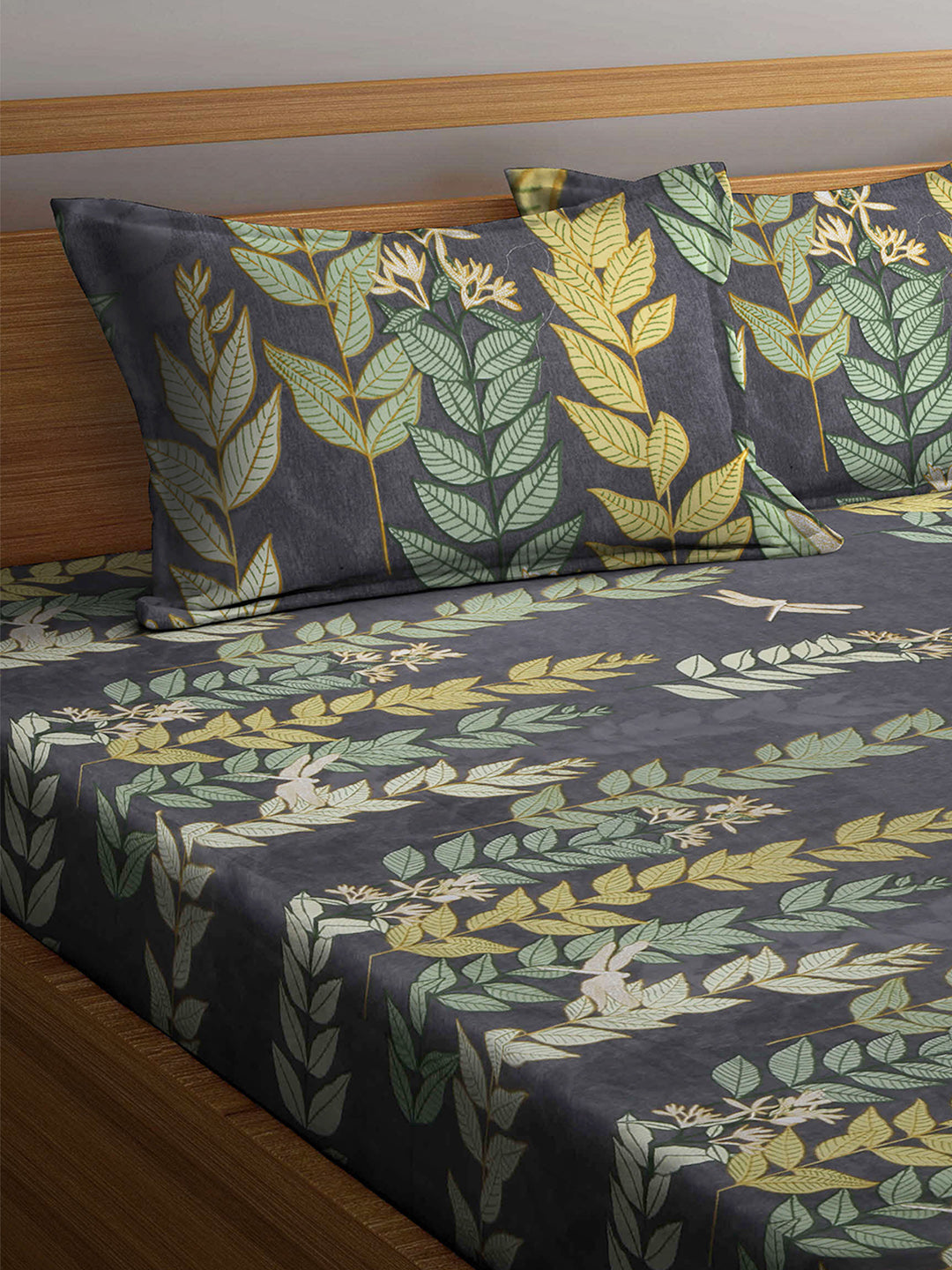 Arrabi Grey Leaf TC Cotton Blend Double King Size Bedsheet with 2 Pillow Covers (250 X 220 cm)