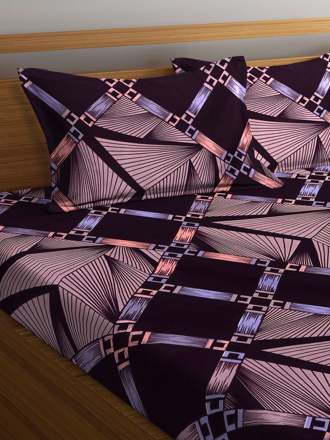 Arrabi Brown Geometric TC Cotton Blend King Size Bedsheet with 2 Pillow Covers (250 X 220 cm)