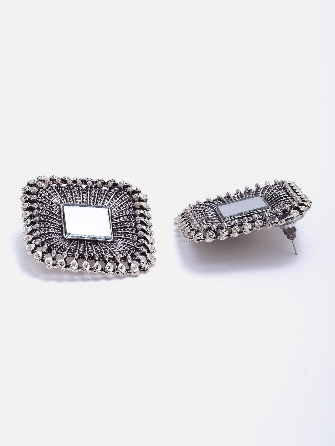 Arrabi Metallic Oxidised Earrings (Set of 2) and 1 Ring (10 cm)