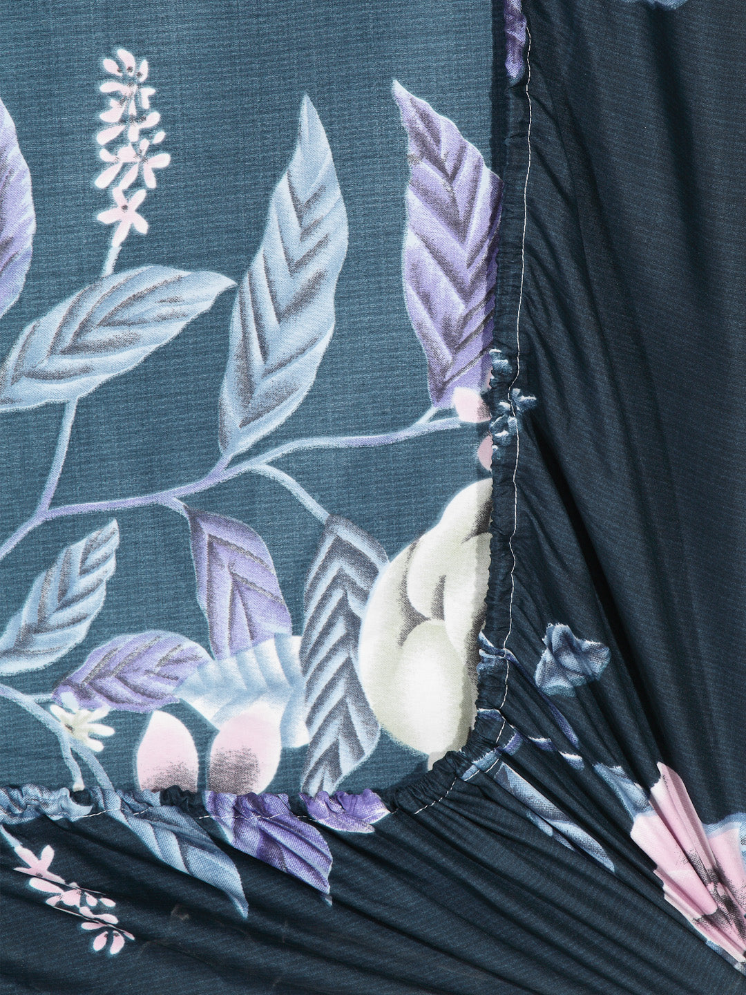 Arrabi Blue Floral TC Cotton Blend Double Size Fitted Bedsheet with 2 Pillow Cover ( 250 x 225 cm)