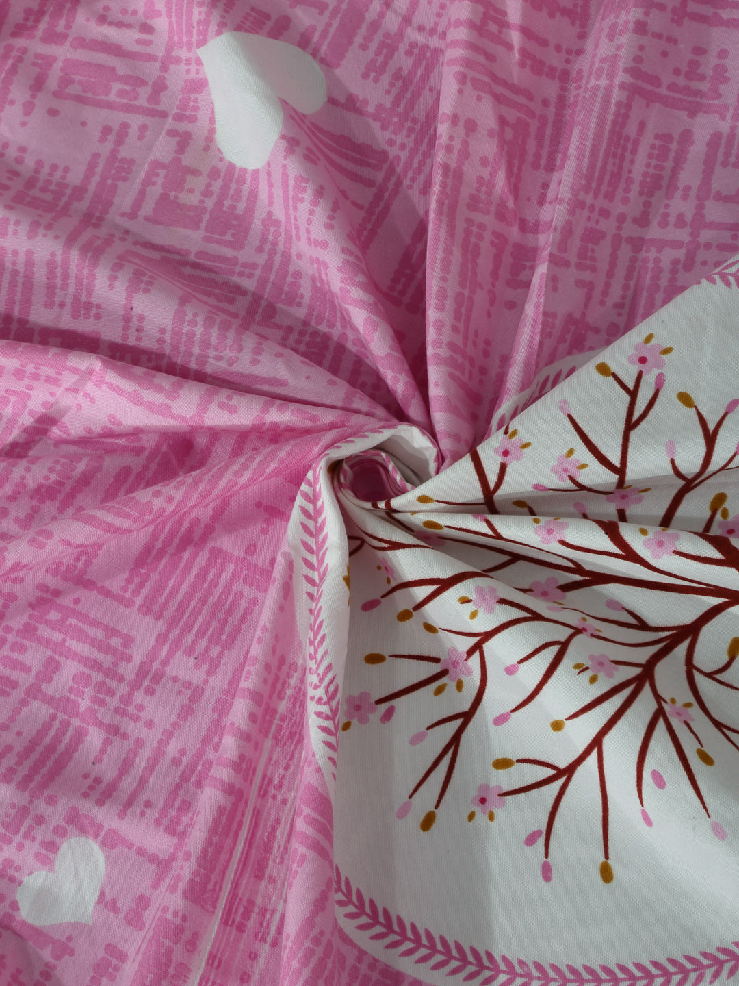 Arrabi Pink Graphic TC Cotton Blend Double King Size Bedsheet with 2 Pillow Covers (270 x 260 cm)