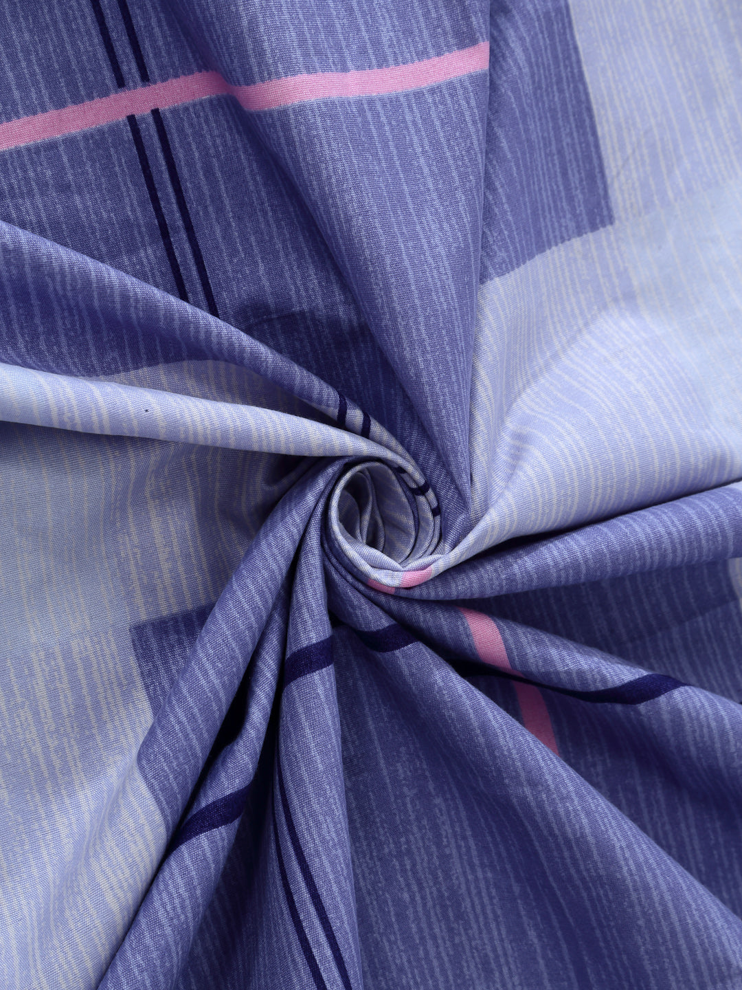 Arrabi Blue Geometric TC Cotton Blend King Size Bedsheet with 2 Pillow Covers (250 X 215 cm)