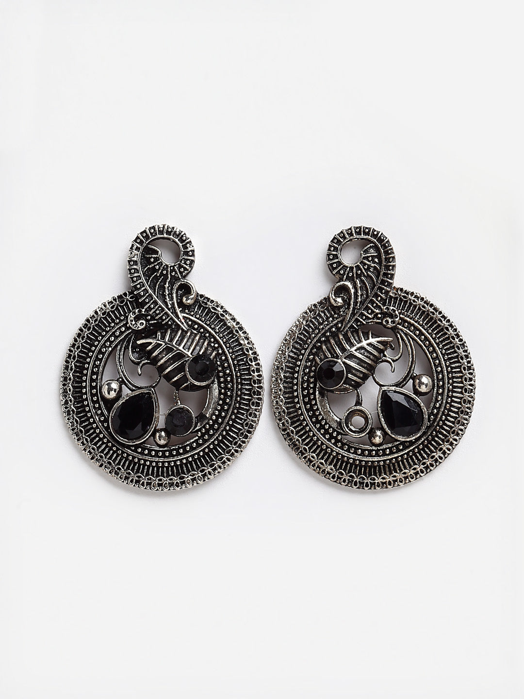 Arrabi Metallic Oxidised Jewellery Set with 2 Earrings (40 cm)