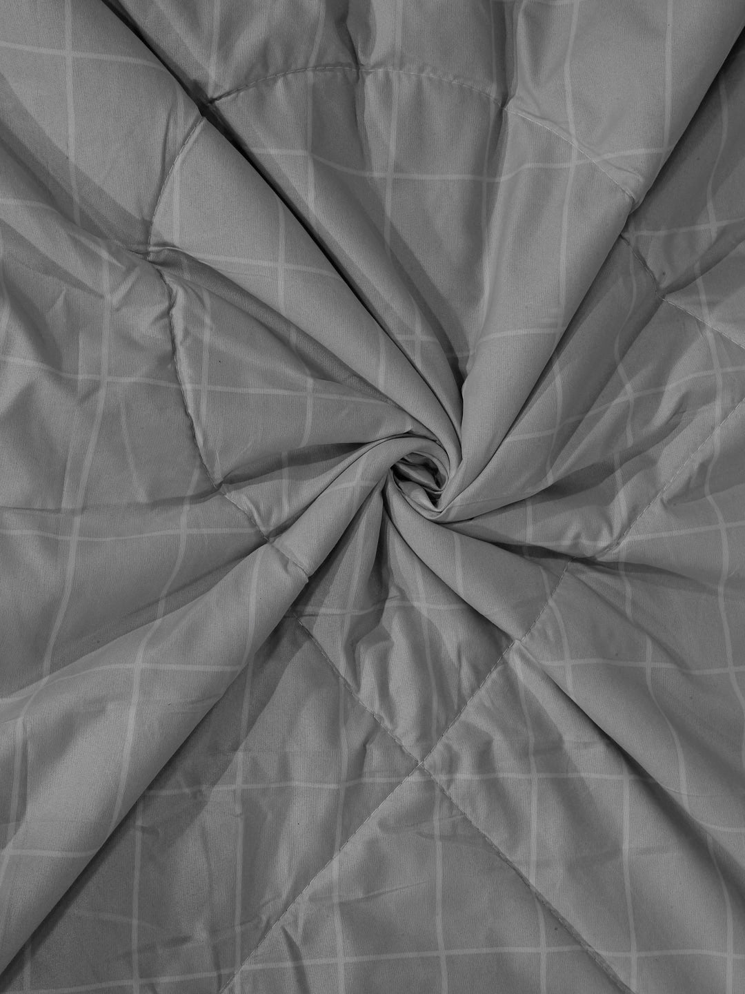 Arrabi Grey Check TC Cotton Blend Double Size Comforter Bedding Set with 2 Pillow Cover