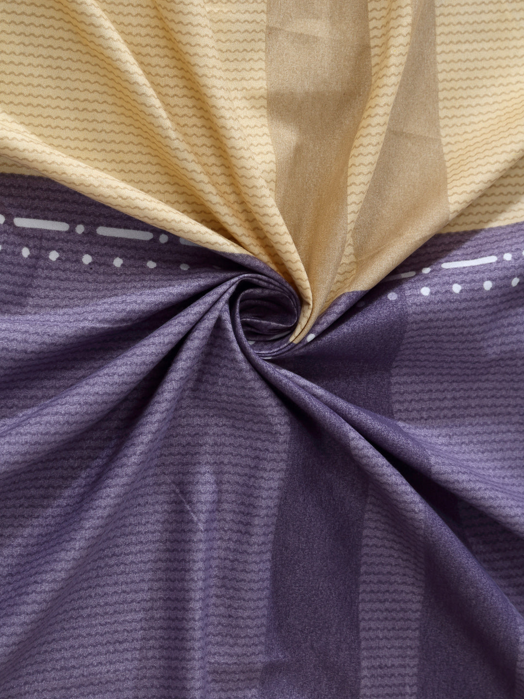 Arrabi Multi Geometric TC Cotton Blend King Size Bedsheet with 2 Pillow Covers (250 X 215 cm)