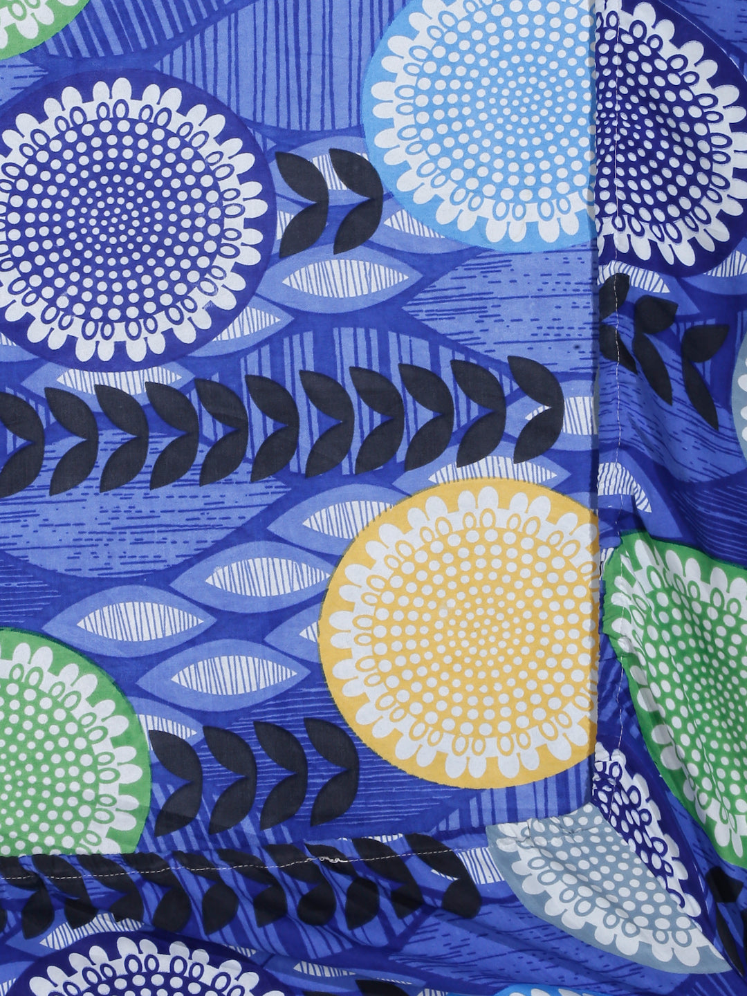 Arrabi Multi Floral TC Cotton Blend King Size Fitted Bedsheet with 2 Pillow Covers(250 X 215 Cm )