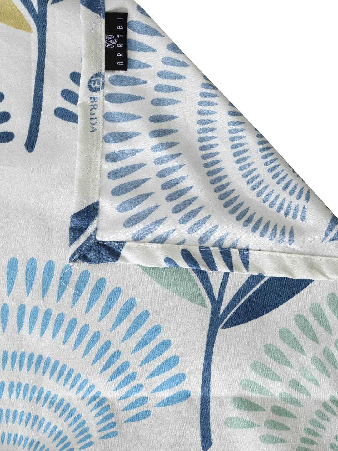 Arrabi Blue Indian TC Cotton Blend Super King Size Bedsheet with 2 Pillow Covers (270 X 260 cm)