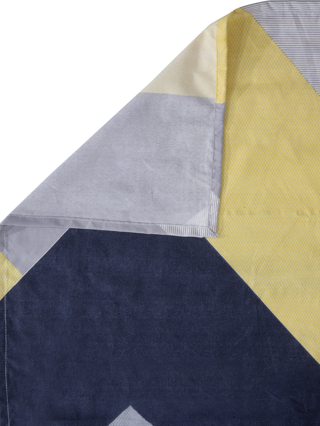 Arrabi Multi Geometric TC Cotton Blend Double Size Bedsheet with 2 Pillow Cover
