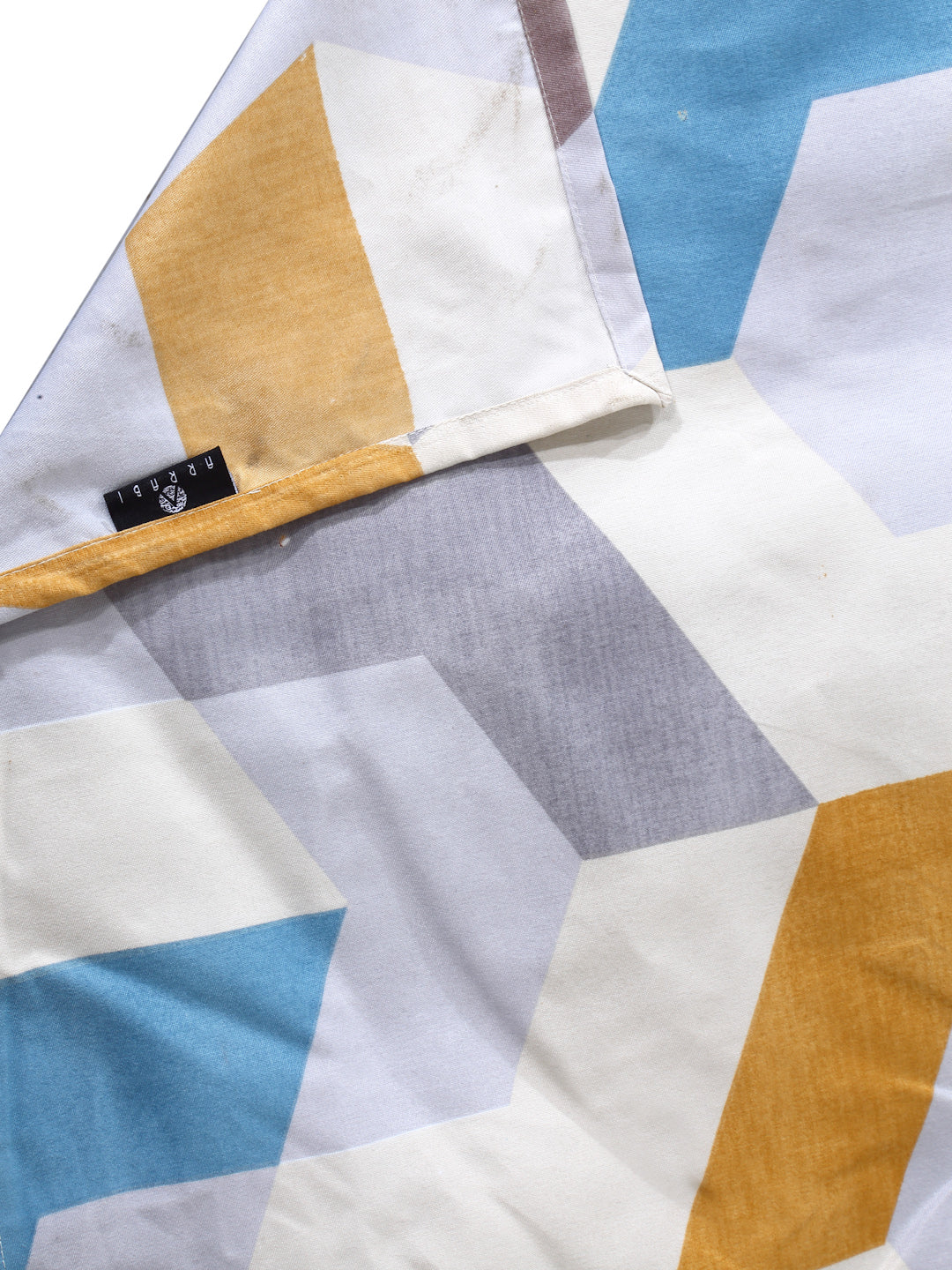 Arrabi Multi Abstract TC Cotton Blend Super King Size Bedsheet with 2 Pillow Covers (270 X 260 cm)