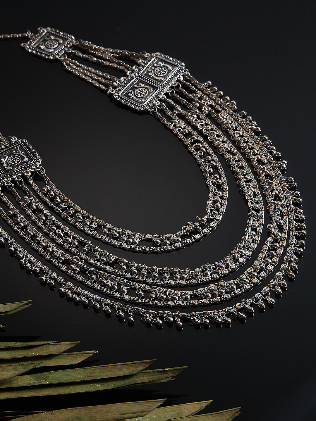Arrabi Metallic Oxidised Necklace (30 cm)