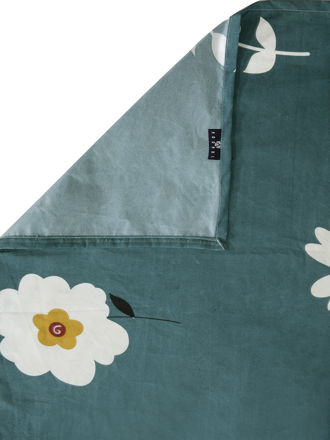 ARRABI® Super King Size Bedsheet with Two Pillow Covers (270 x 260 cm)