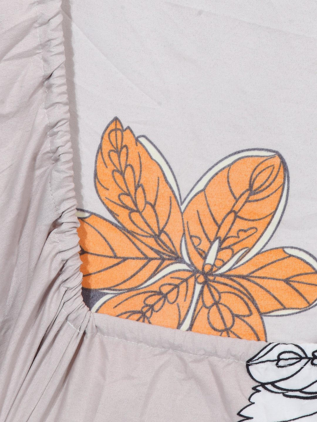 Arrabi Beige Floral TC Cotton Blend King Size Fitted Bedsheet with 2 Pillow Covers (250 X 215 Cm )