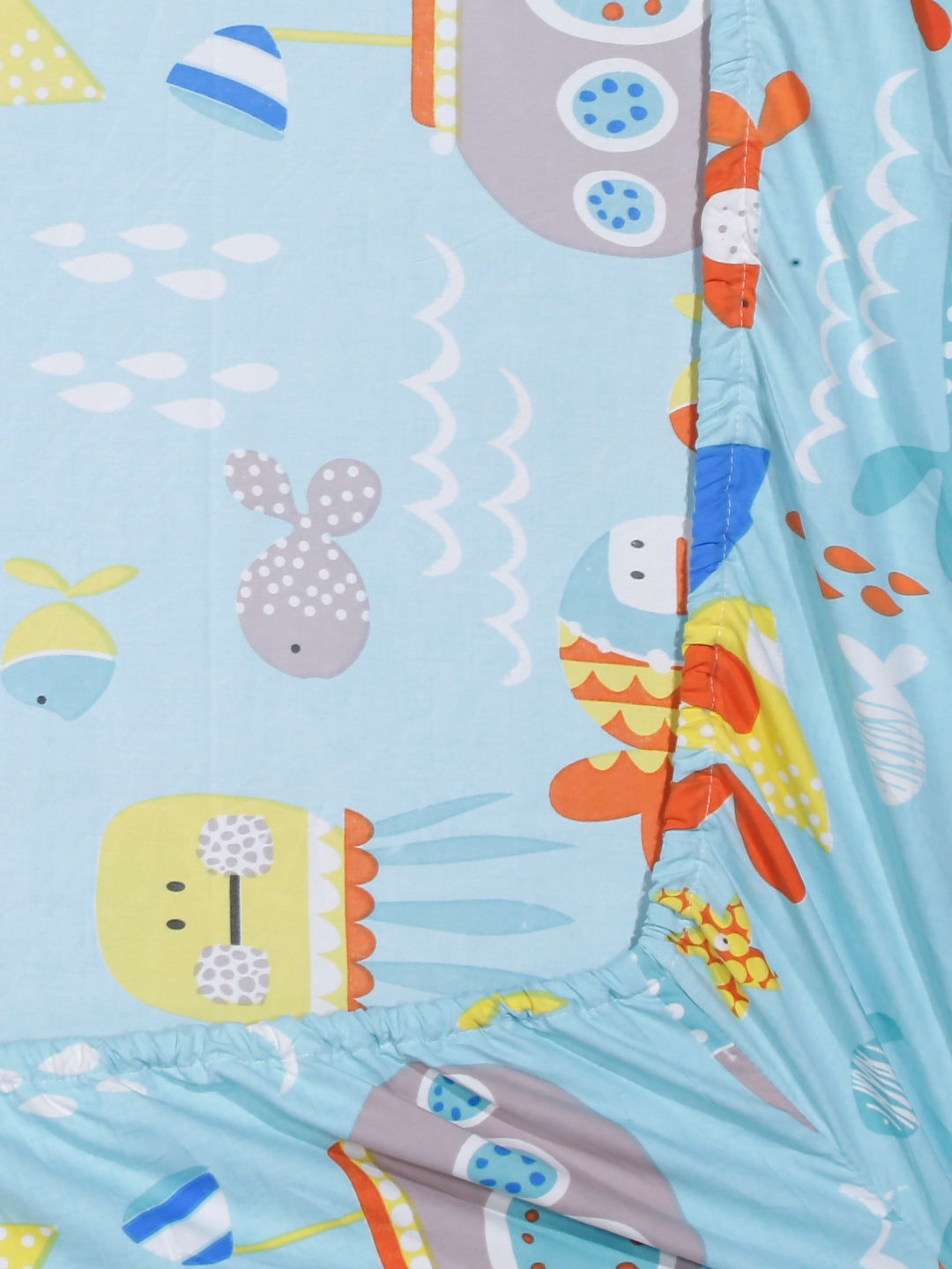 Arrabi Multi Cartoon TC Cotton Blend King Size Fitted Bedsheet with 2 Pillow Covers(250 X 215 Cm )