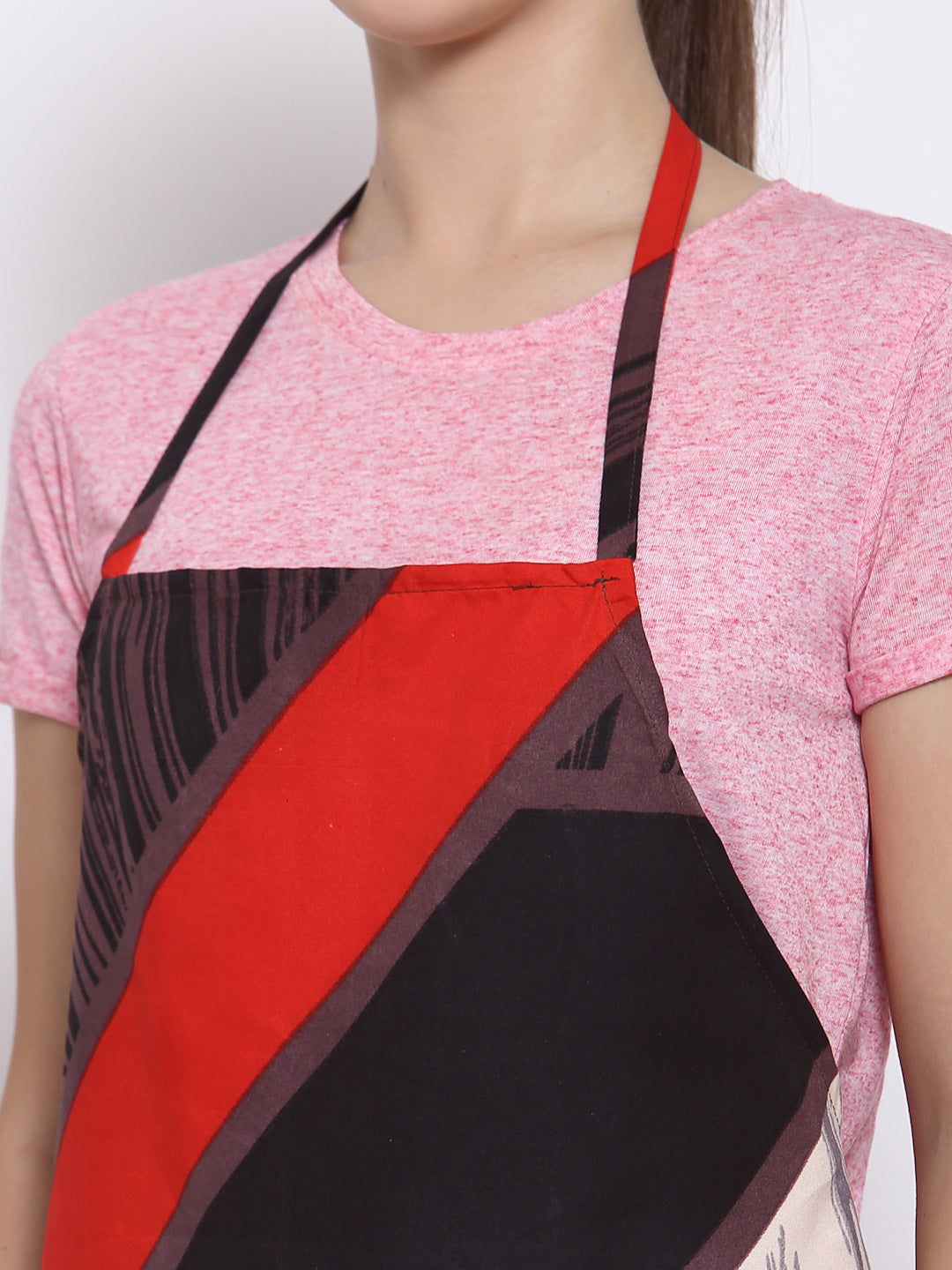Arrabi Multi Graphic Cotton Blend Apron With 2 Patch Pocket (85 x 70 cm)