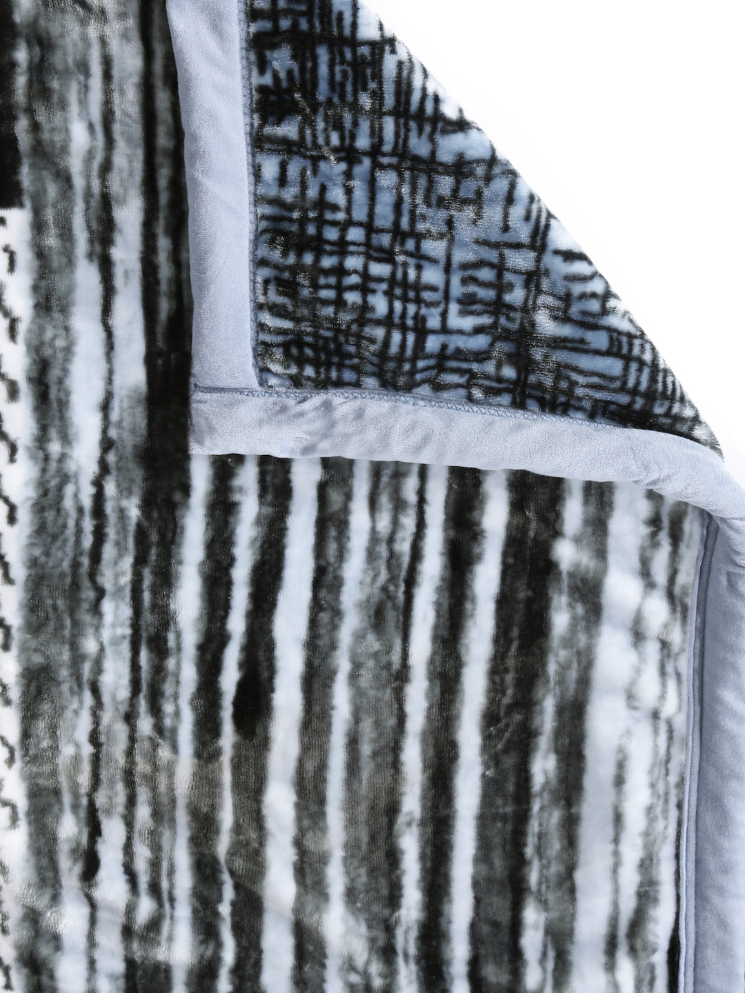 Arrabi Blue Geometric Wool Blend 950 GSM Full Size Double Bed Blanket (220 X 200 cm)