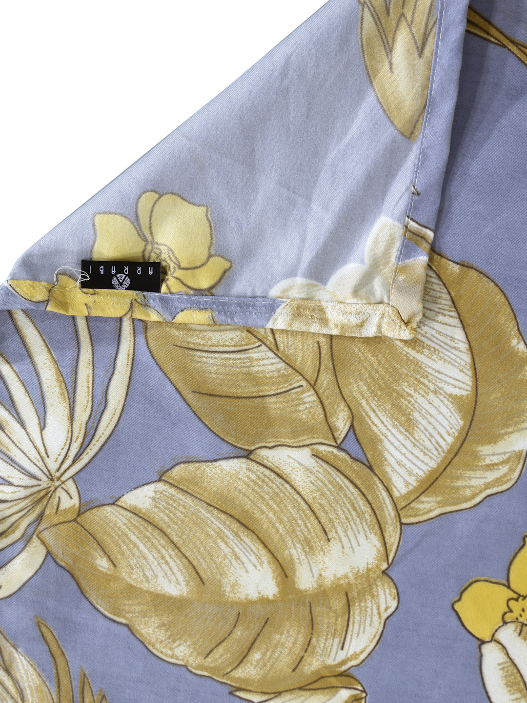 Arrabi Grey Leaf TC Cotton Blend Super King Size Bedsheet with 2 Pillow Covers (270 X 260 cm)