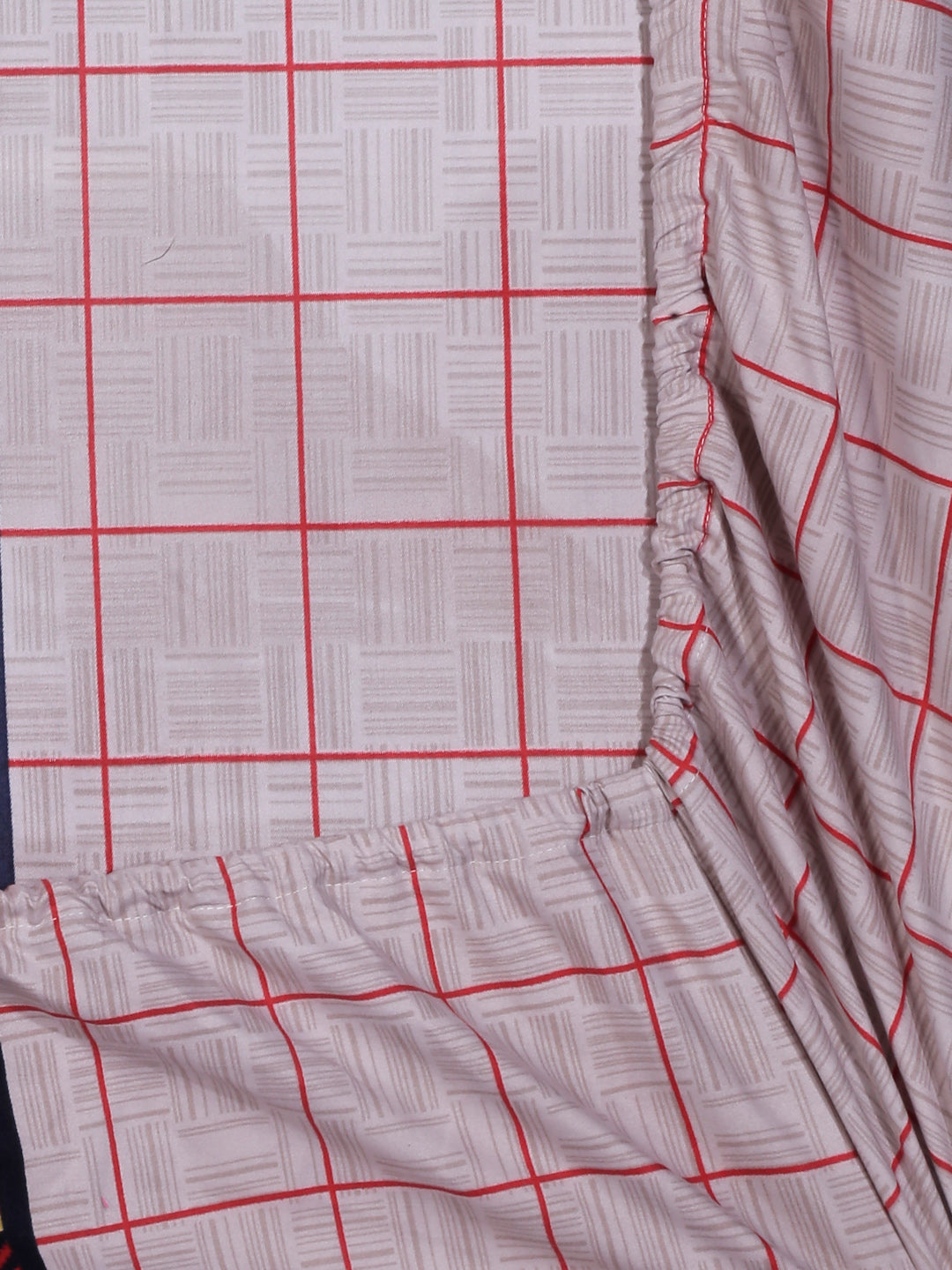 Arrabi Grey Geometric TC Cotton Blend Super King Size Fitted Bedsheet with 2 Pillow Covers(270 X 260 Cm )