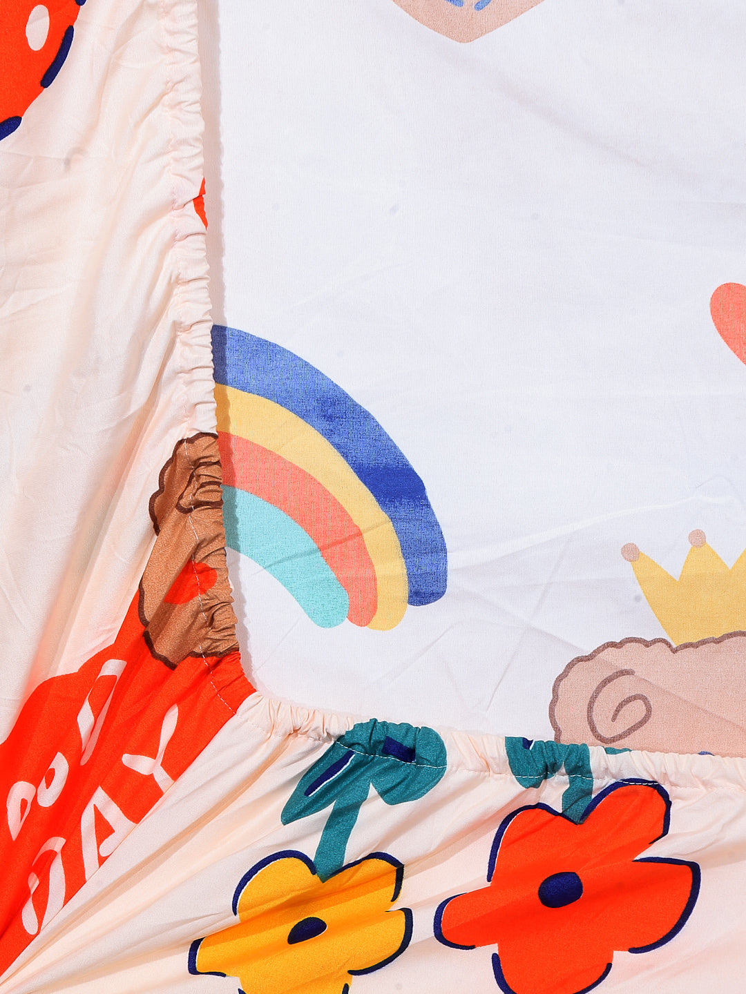 Arrabi Multi Cartoon TC Cotton Blend King Size Fitted Bedsheet with 2 Pillow Covers (250 X 215 Cm )