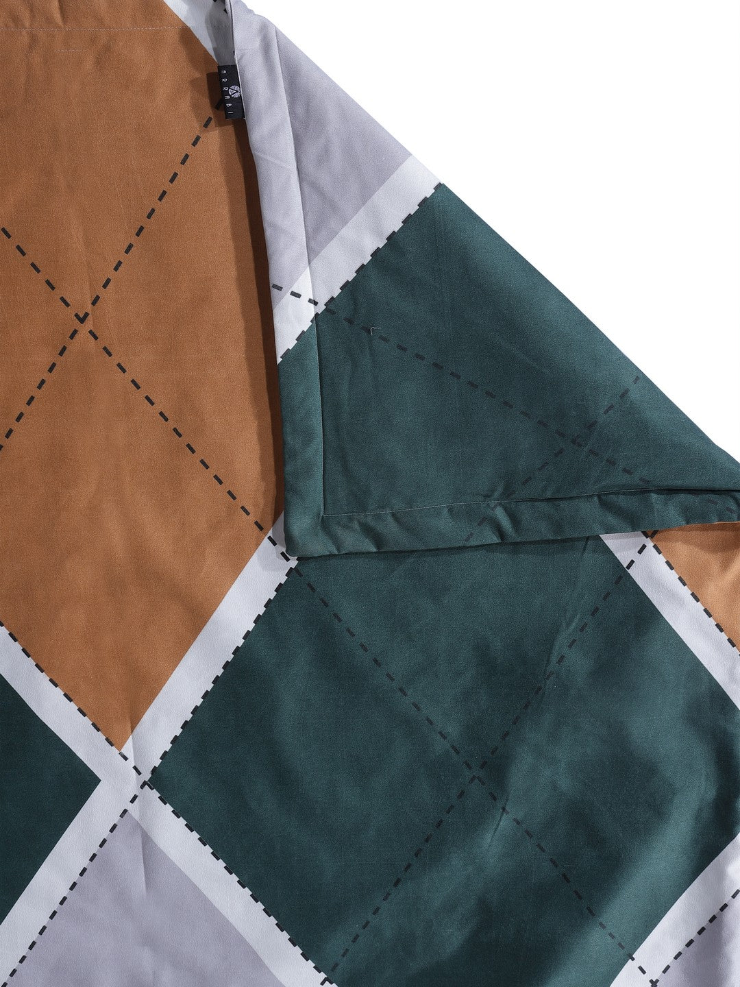 Arrabi Multi Geometric TC Cotton Blend 350 GSM Double Size Comforter (240 x 215 cm)
