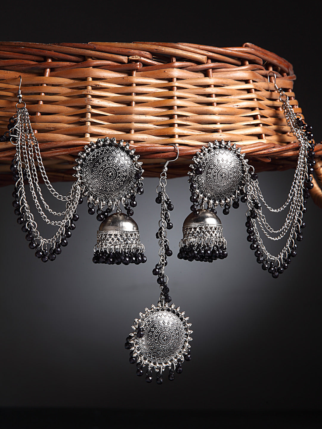 Arrabi Metallic Oxidised Kundan Studded Maang Tika & Earrings Set (17 cm)