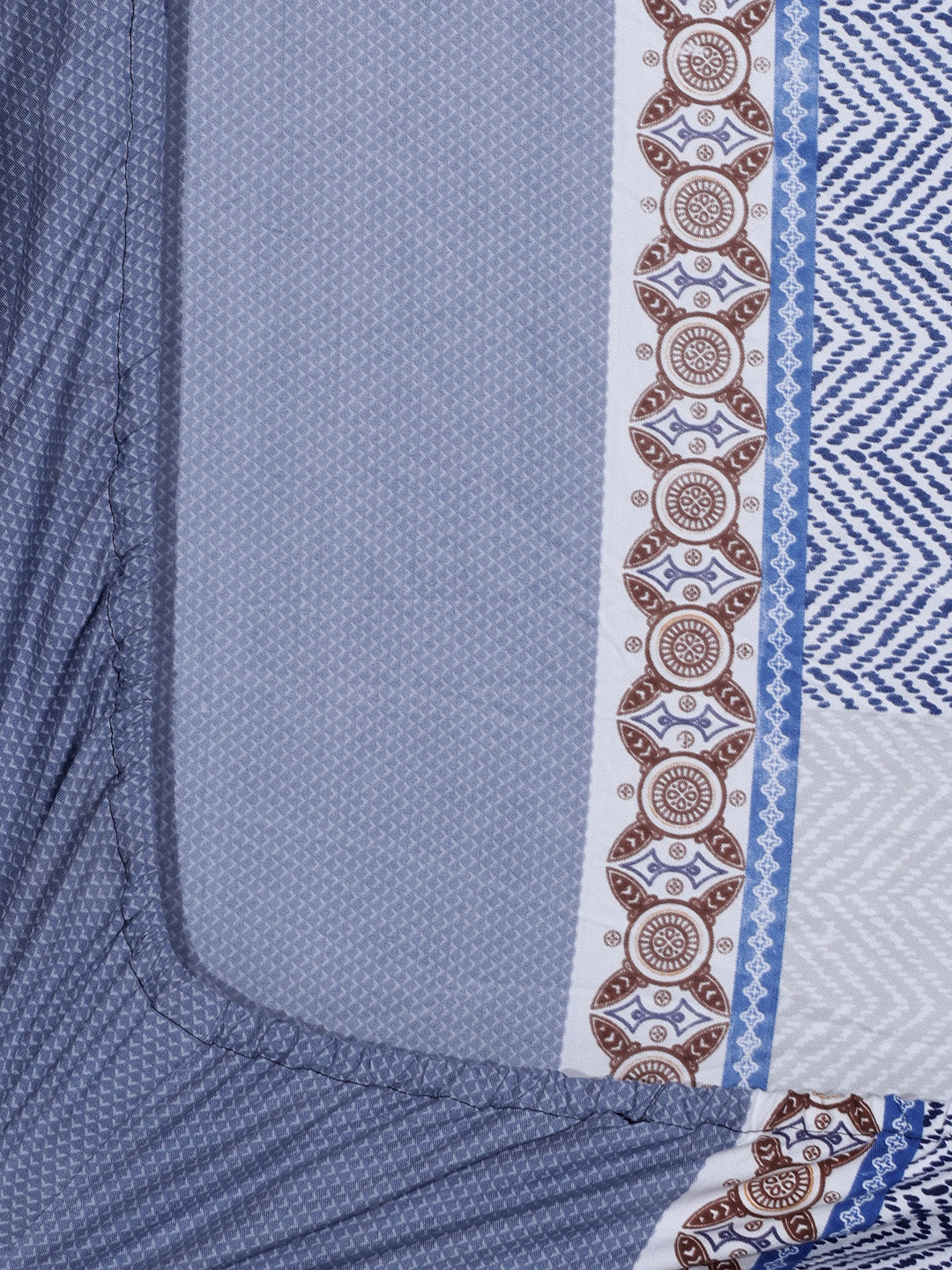 Arrabi Blue Geometric TC Cotton Blend Super King Size Fitted Bedsheet with 2 Pillow Covers (270 X 260 Cm )